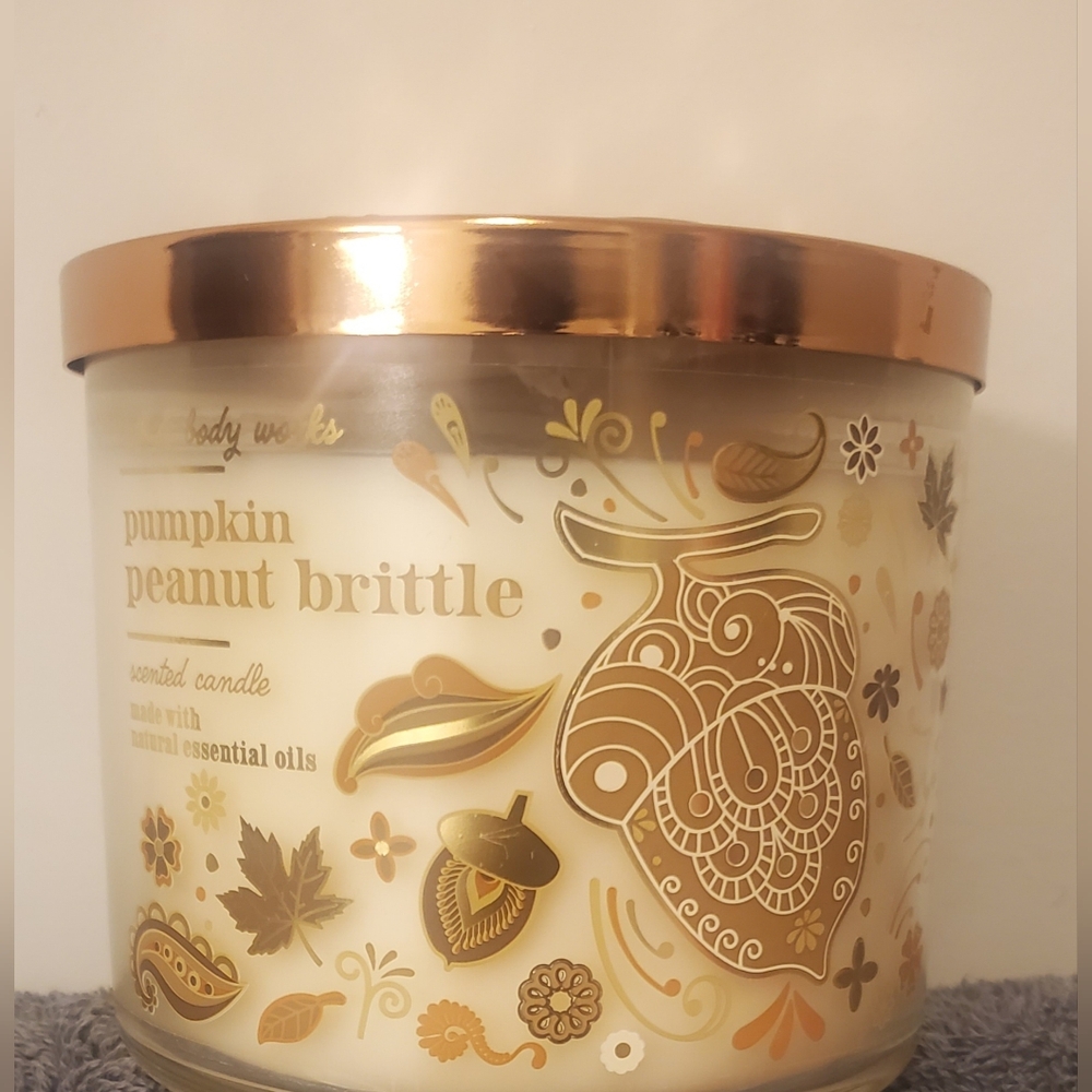 BBW Pumpkin Peanut Brittle Candle